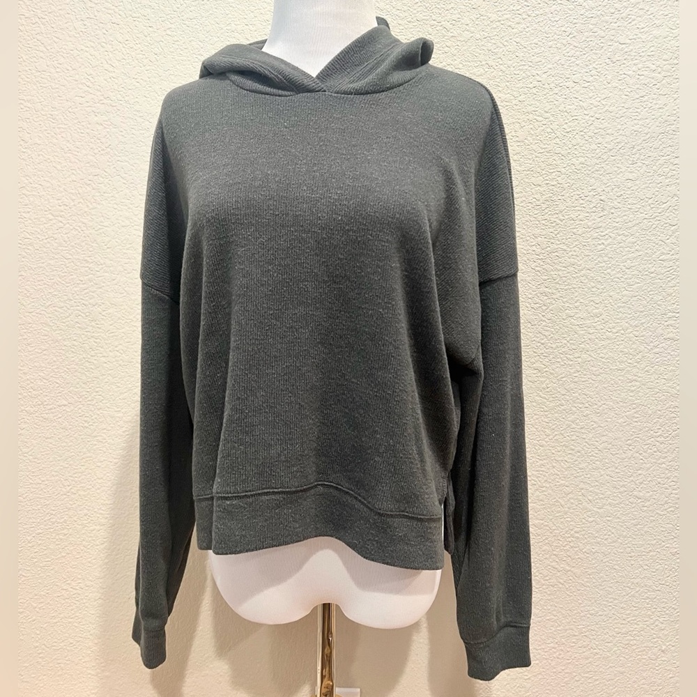 Abercrombie Dark Gray Cropped Hoodie, S
